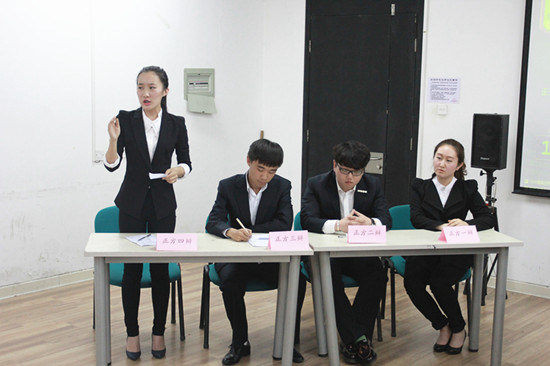 我校参加2014天津市大学生辩论赛正赛