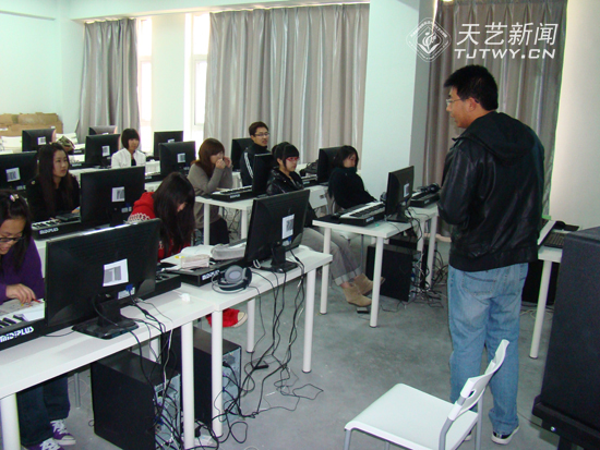 音乐技术系教学设施